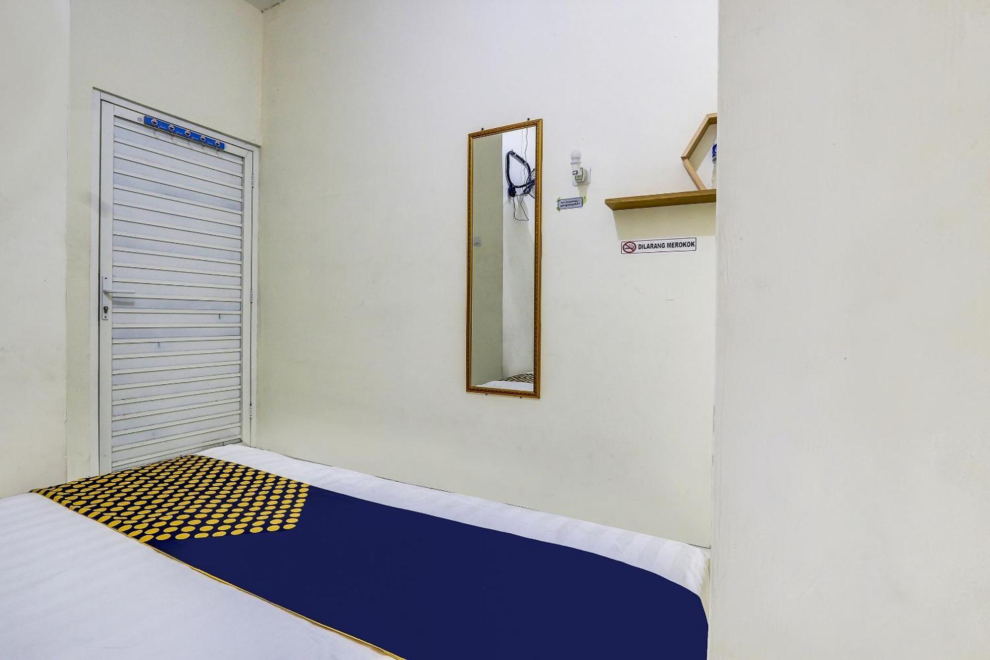 Spot On 90780 Gang Tengah Homestay Syariah Semarang Zewnętrze zdjęcie