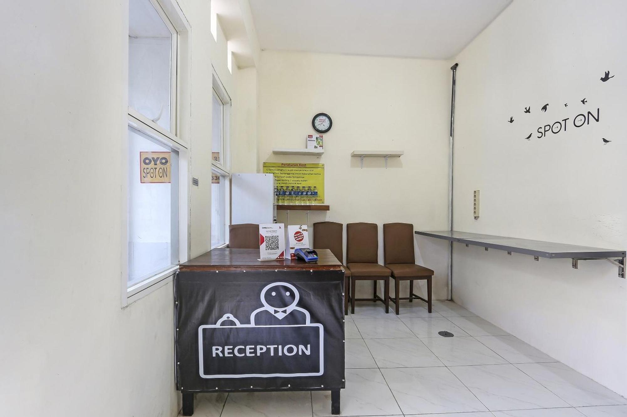 Spot On 90780 Gang Tengah Homestay Syariah Semarang Zewnętrze zdjęcie