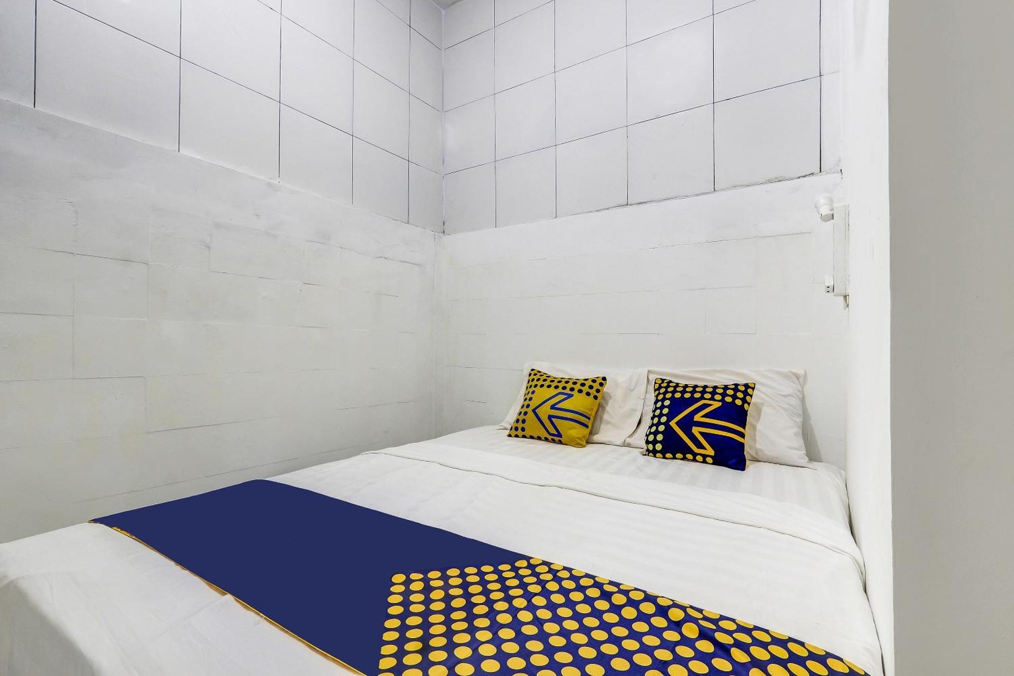 Spot On 90780 Gang Tengah Homestay Syariah Semarang Zewnętrze zdjęcie